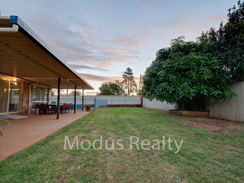 4 Kimbolton Drive, Redland Bay QLD 4165