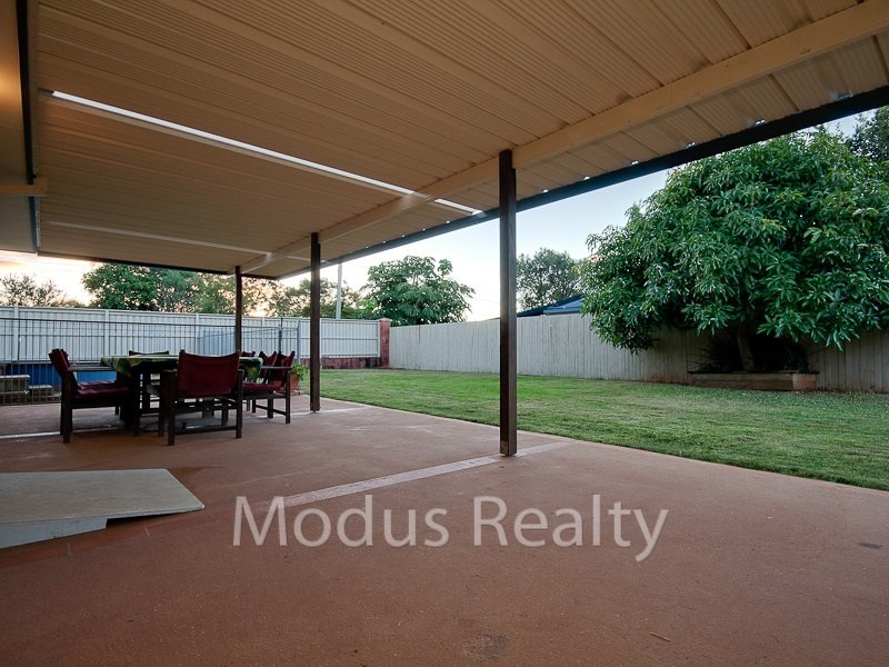 4 Kimbolton Drive, Redland Bay QLD 4165