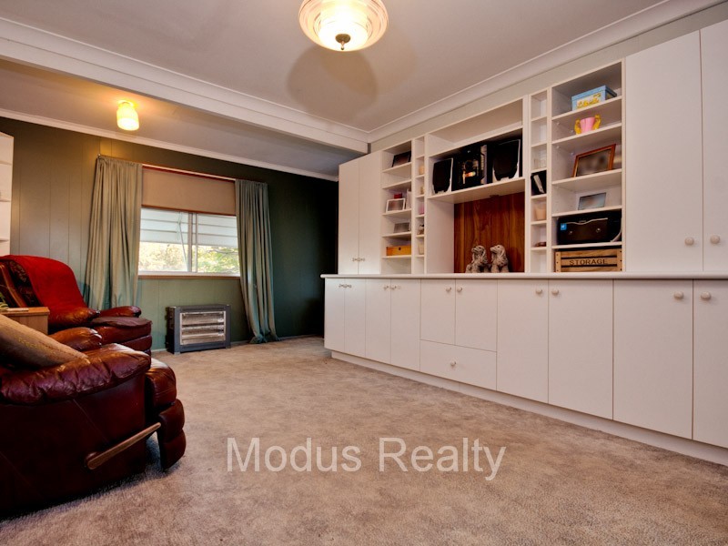 32 Bambil Street, Crestmead QLD 4132
