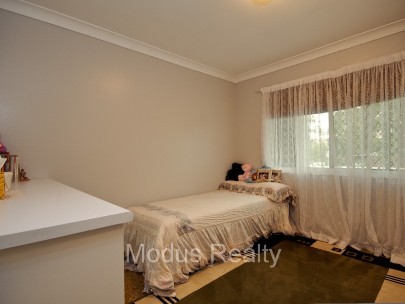 32 Bambil Street, Crestmead QLD 4132