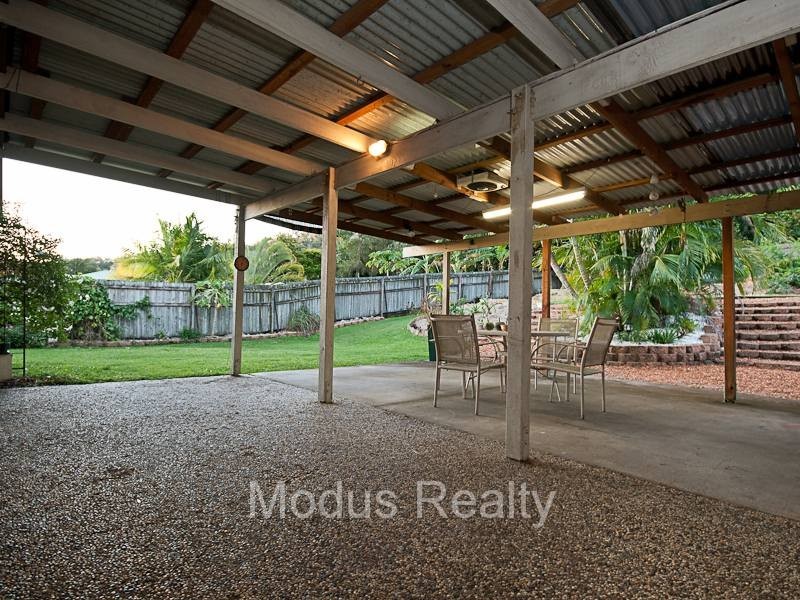 Mount Warren Park QLD 4207