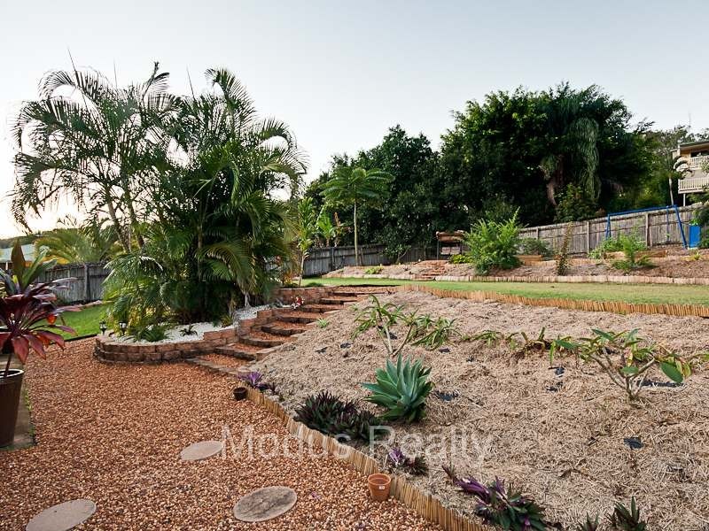 Mount Warren Park QLD 4207