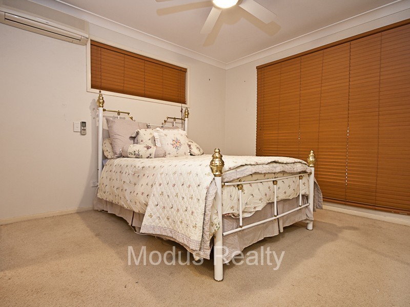 Mount Warren Park QLD 4207