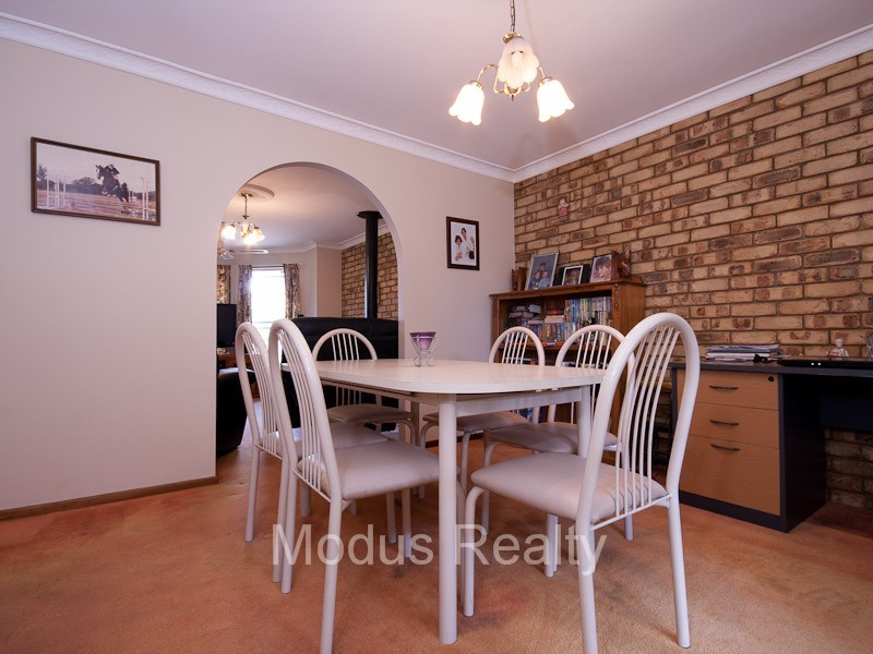 11 Carnoustie Court, Cornubia QLD 4130