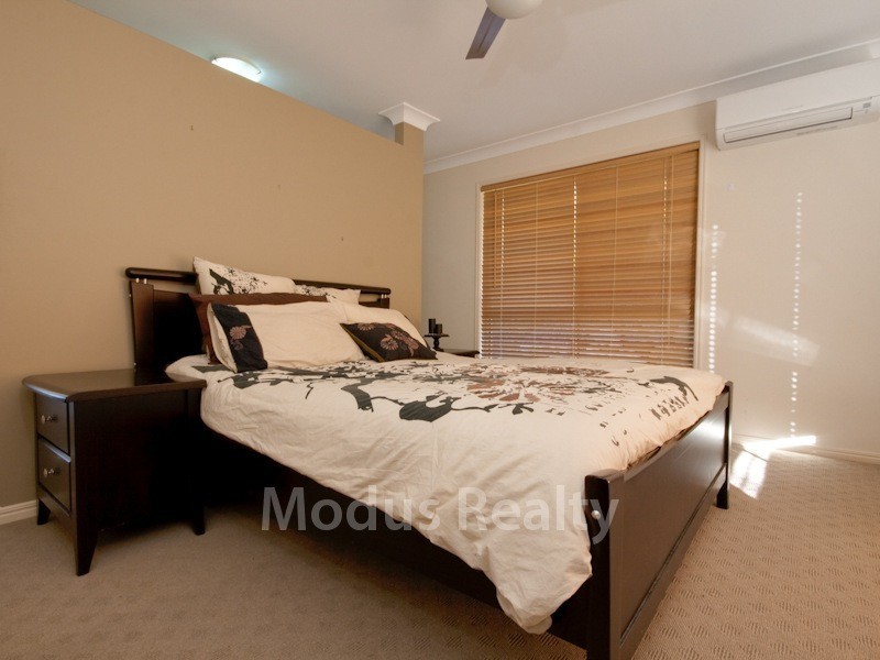 Edens Landing QLD 4207