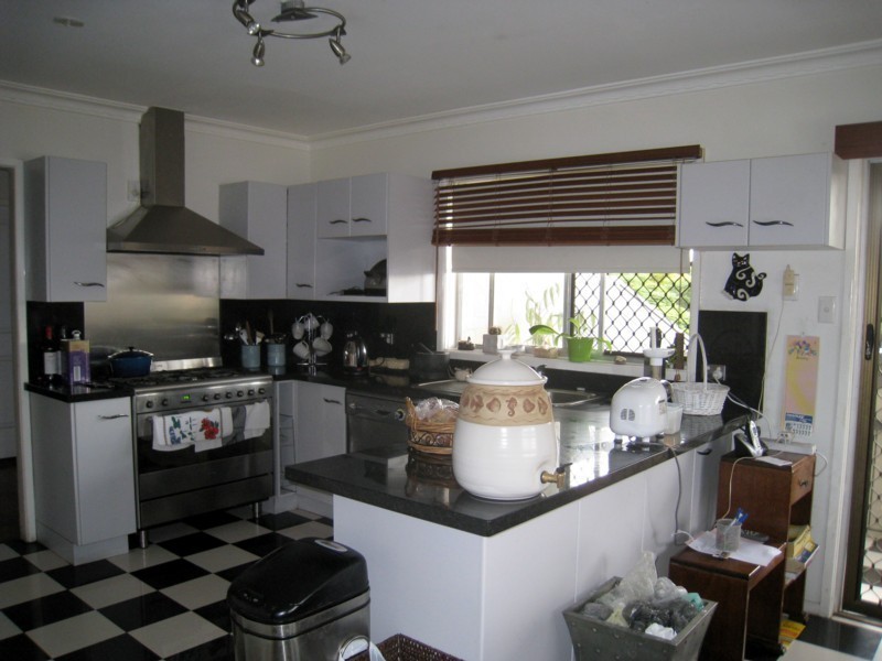 7 Jilloong Street, Mansfield QLD 4122