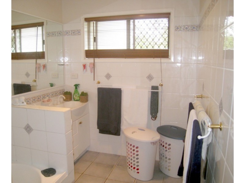 7 Jilloong Street, Mansfield QLD 4122