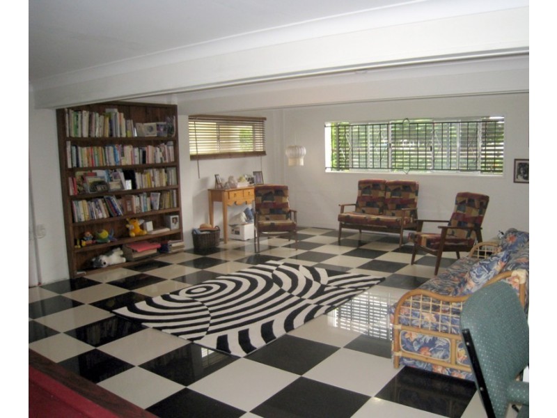 7 Jilloong Street, Mansfield QLD 4122