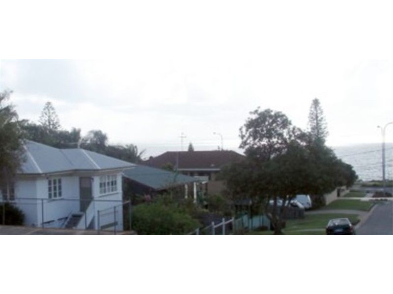 8 Albert Street, Margate QLD 4019