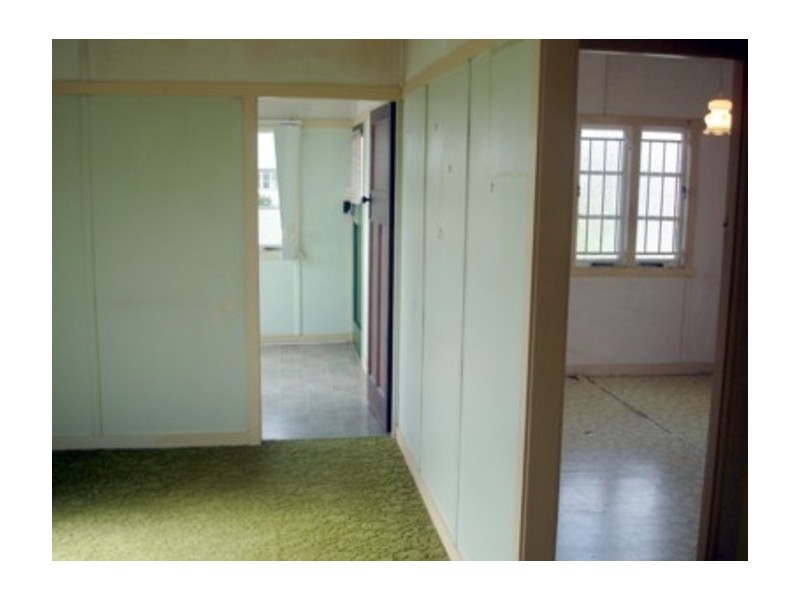 8 Albert Street, Margate QLD 4019