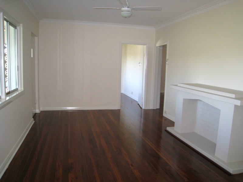 110  Creek Road, Mount Gravatt East QLD 4122