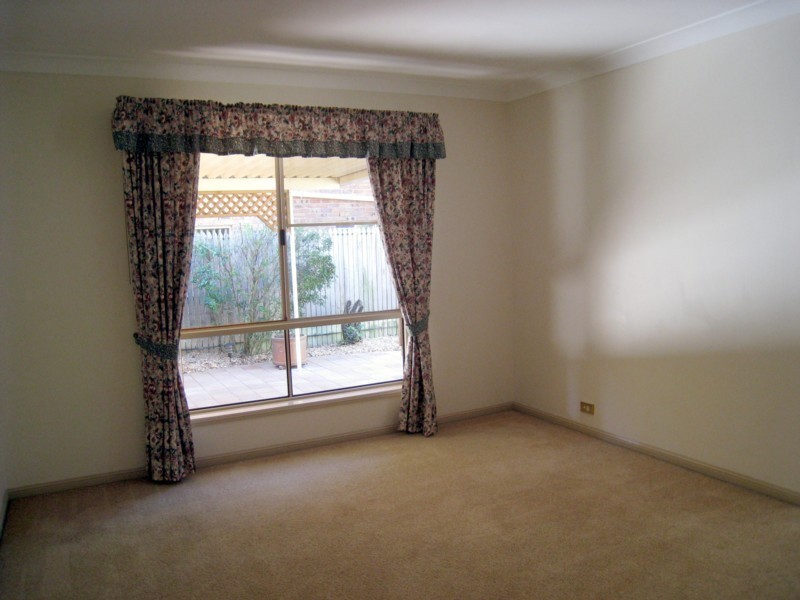 2 Sirius Street, Wishart QLD 4122