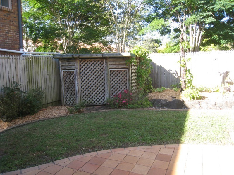 2 Sirius Street, Wishart QLD 4122