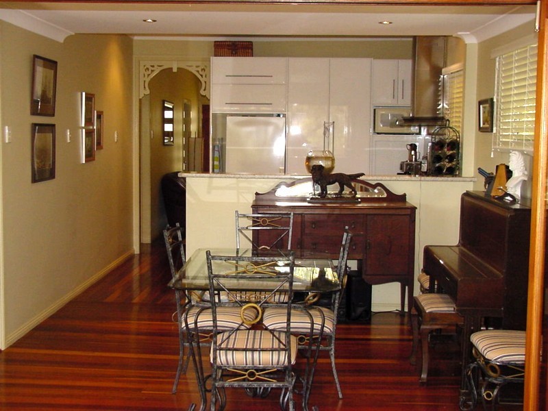 73 High Street, Mount Gravatt QLD 4122