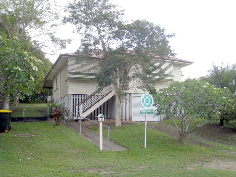 24 Jasper Street, Holland Park QLD 4121