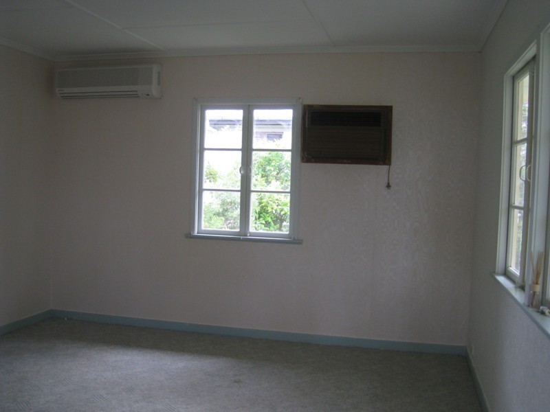 24 Jasper Street, Holland Park QLD 4121