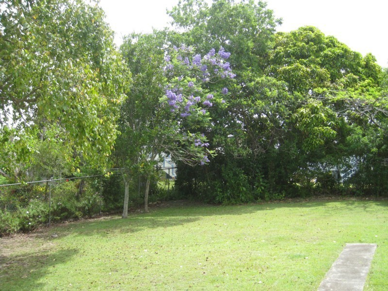 24 Jasper Street, Holland Park QLD 4121