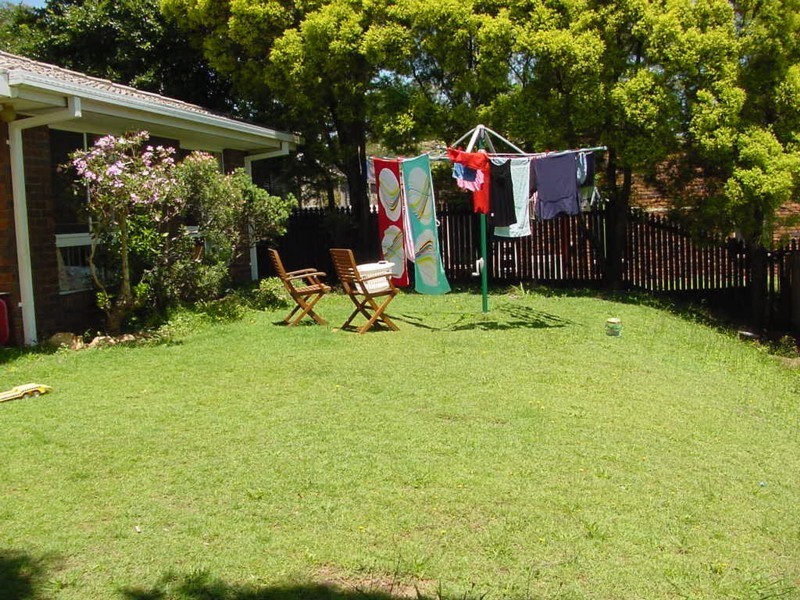 4 Banika Street, Mansfield QLD 4122