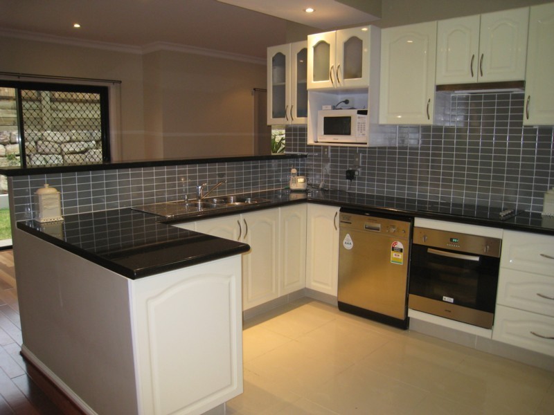 52 Winthrop Street, Wishart QLD 4122