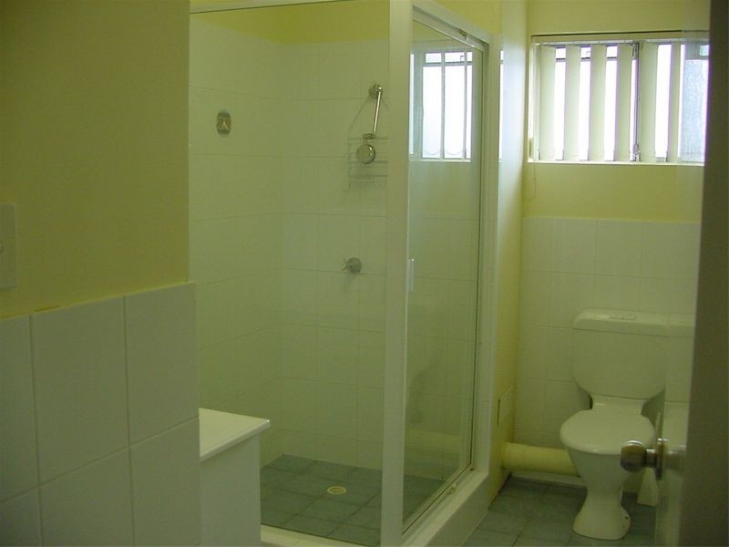 5/2  Honeysuckle Street, Mansfield QLD 4122