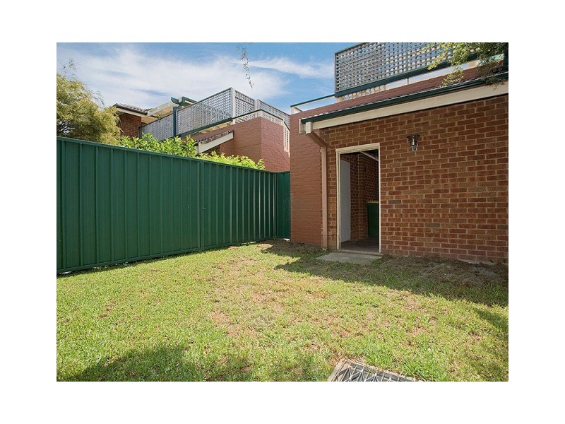 18/33  Gannons Road, Caringbah NSW 2229