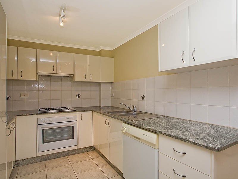 2/227  President Avenue, Miranda NSW 2228