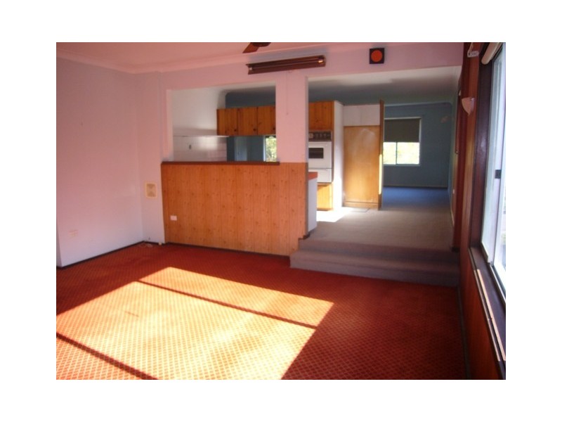 2/4 Taylor Close, Miranda NSW 2228