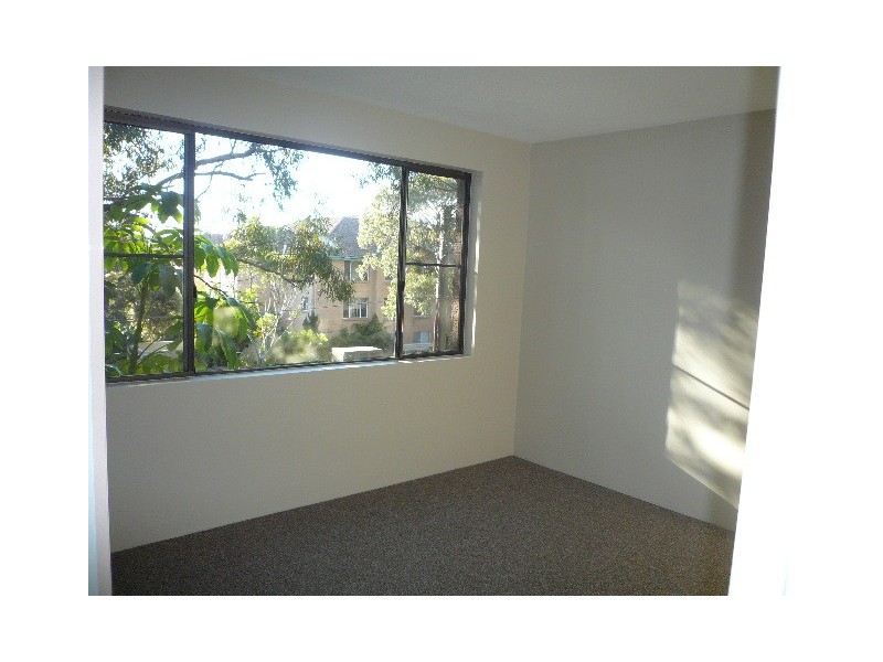 2/10 Clyde Avenue, Cronulla NSW 2230