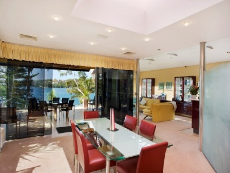 11 Boorroo Street, Kangaroo Point NSW 2224