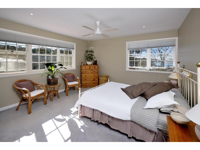 10 Korokan Road, Lilli Pilli NSW 2229