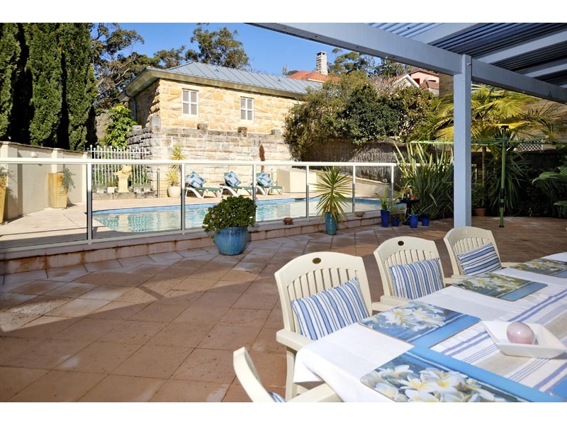 10 Korokan Road, Lilli Pilli NSW 2229