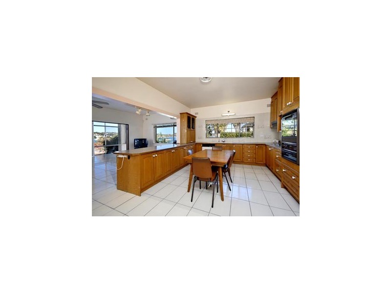 8 Shell Rd, Burraneer NSW 2230