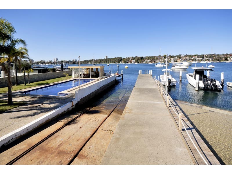 8 Shell Rd, Burraneer NSW 2230