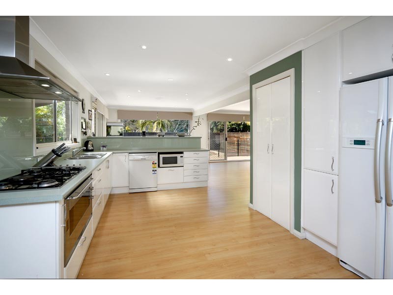 15A Clifford Rd, Yowie Bay NSW 2228