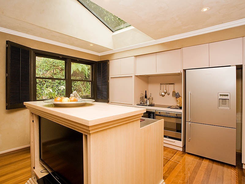 25  Korokan Road, Lilli Pilli NSW 2229