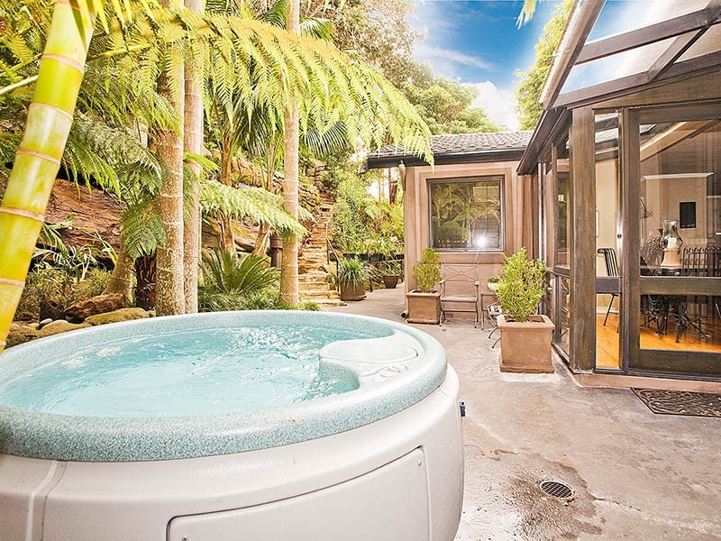 25  Korokan Road, Lilli Pilli NSW 2229