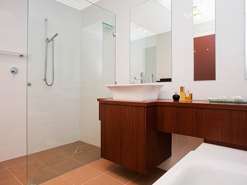 25  Korokan Road, Lilli Pilli NSW 2229