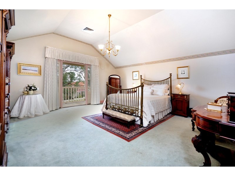 27  Boorara Avenue, Oatley NSW 2223