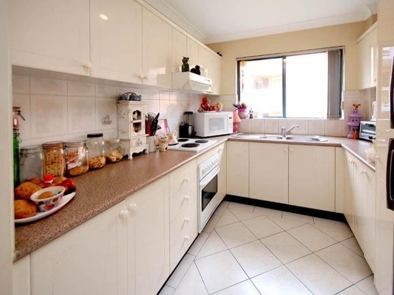 18/614  Princes Hwy (access Via Flora Street), Kirrawee NSW 2232