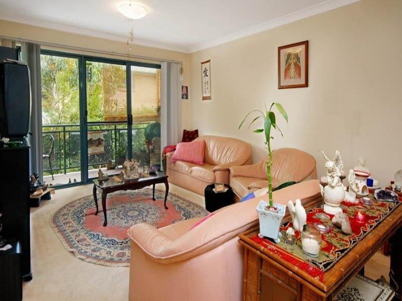 18/614  Princes Hwy (access Via Flora Street), Kirrawee NSW 2232