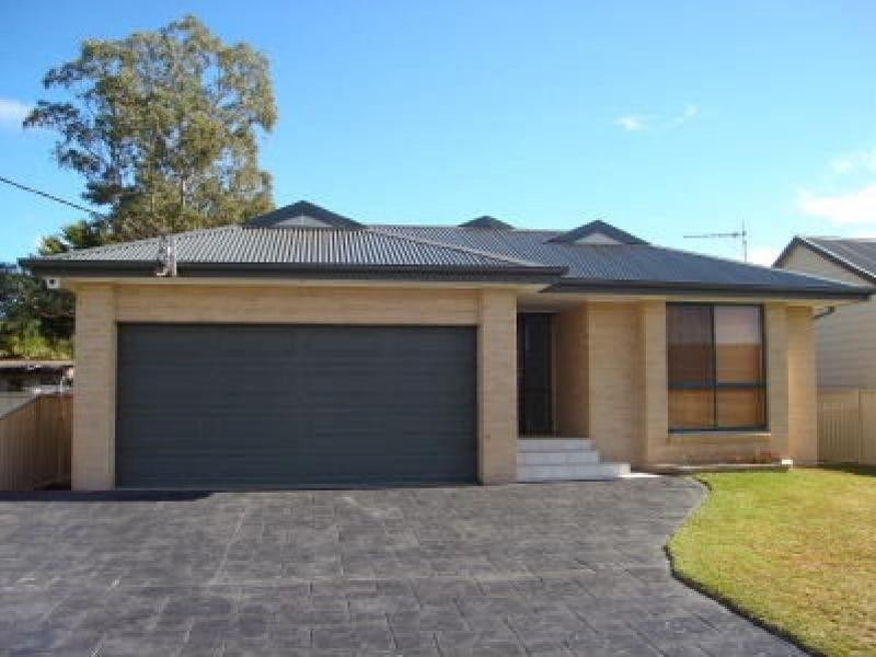 9 Greentree Avenue, Sussex Inlet NSW 2540