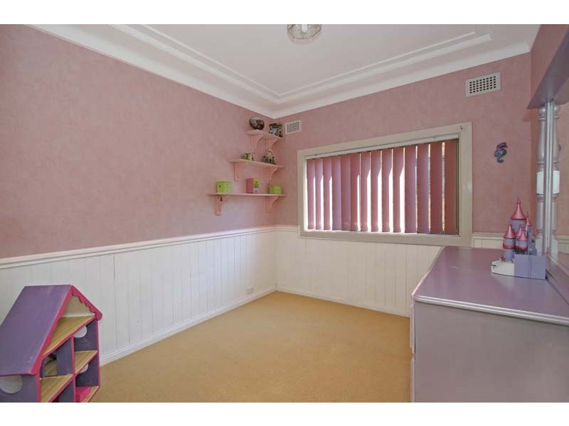 19  Raleigh Avenue, Caringbah NSW 2229