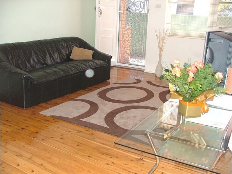 2/13  Burke Road, Cronulla NSW 2230