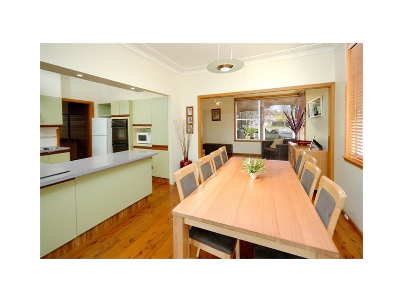 24  Bunarba Road, Gymea Bay NSW 2227