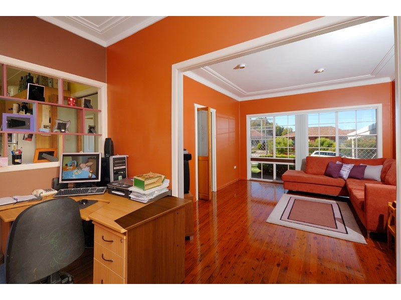 8   Combara Ave, Caringbah NSW 2229