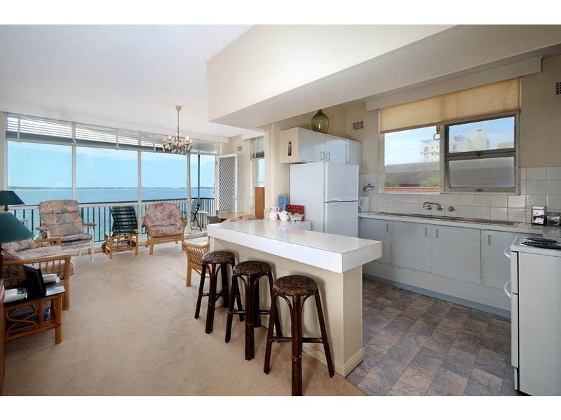 6/8   The Esplanade, Cronulla NSW 2230