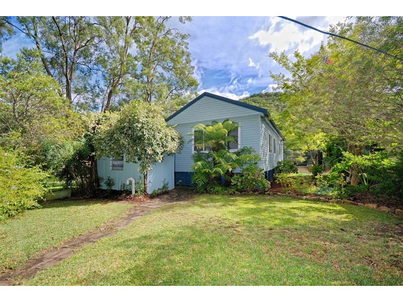 265   Prince Edward Park Road, Woronora NSW 2232