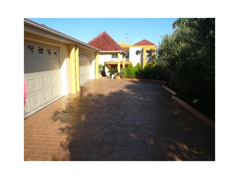 2/8  Glaisher Parade, Cronulla NSW 2230