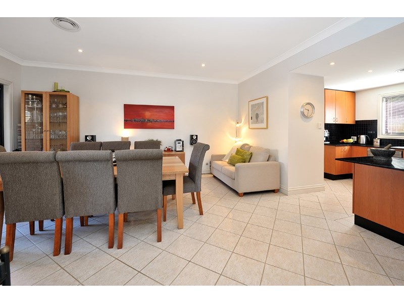 2/274   President Avenue, Gymea NSW 2227