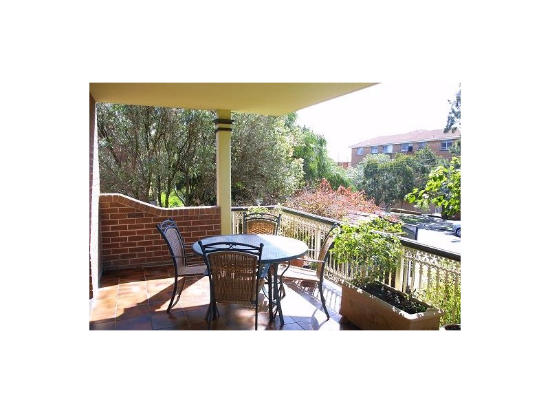 2/10-14  Allison Road, Cronulla NSW 2230